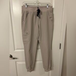 Figs Medium Zamora Bone